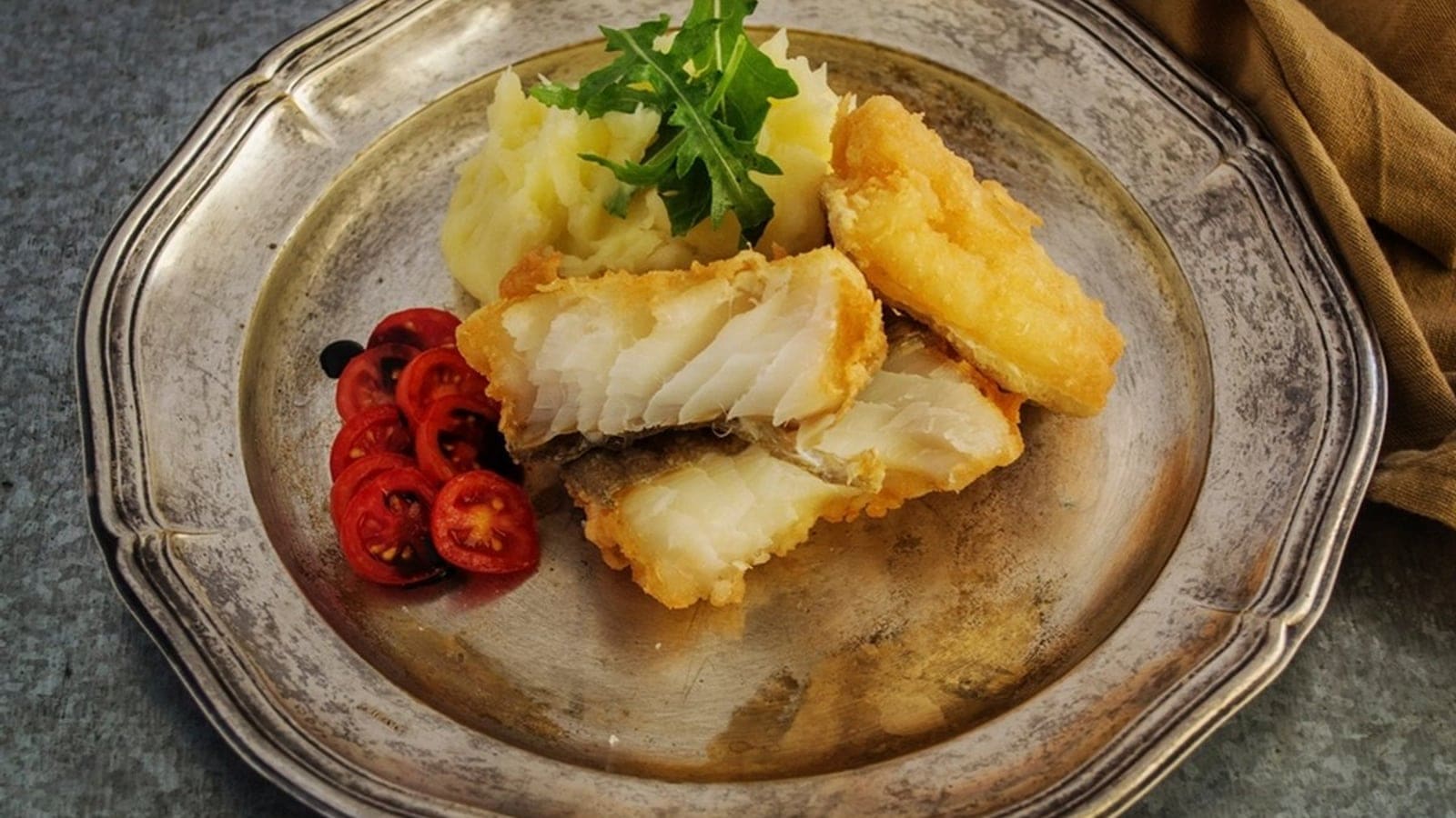 Filetes de Pescada Panados na Airfryer com Puré Caseiro: 1,08€ por Pessoa