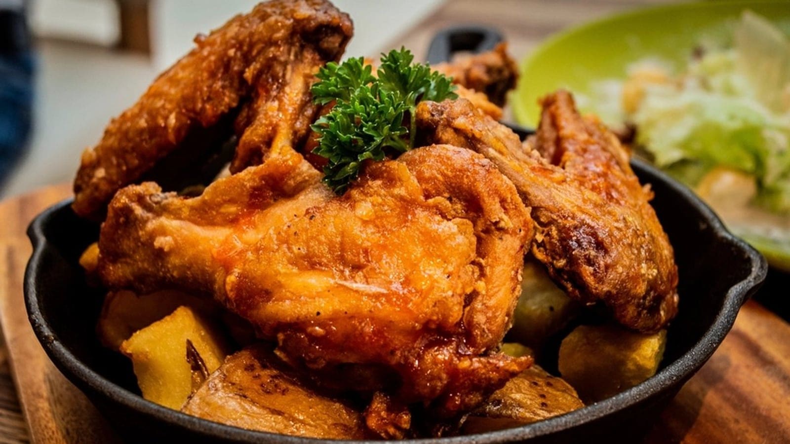 Frango à Passarinho na Airfryer com Batata a Murro: 1,08€ por Pessoa e Zero Fritadeira