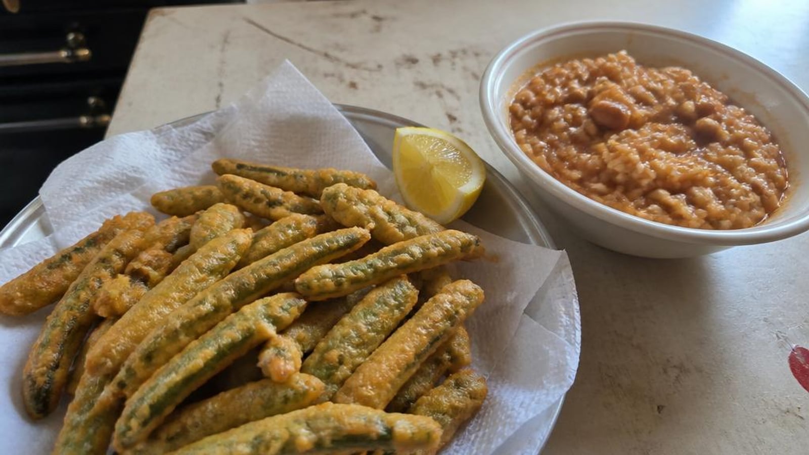 Peixinhos da Horta com Arroz de Feijão